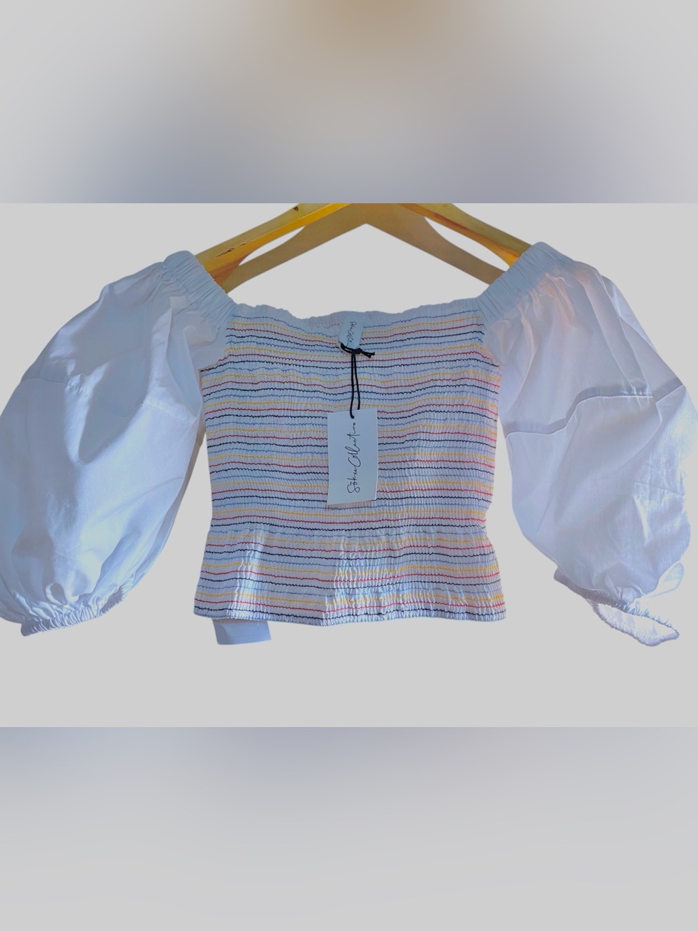Sokie Collective Puff Sleeve Smocked Top NWT Size Small🌸🌺